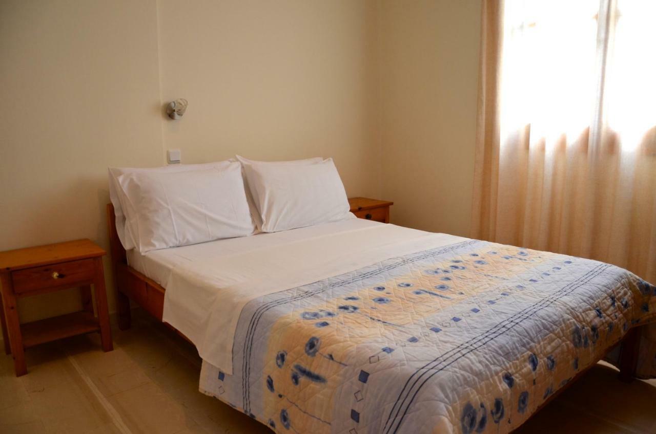 Kostas' Garden Apartment Roda  Exterior photo