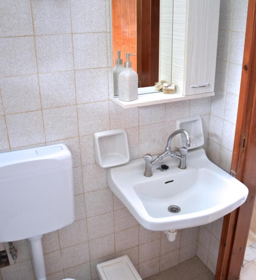 Kostas' Garden Apartment Roda  Exterior photo